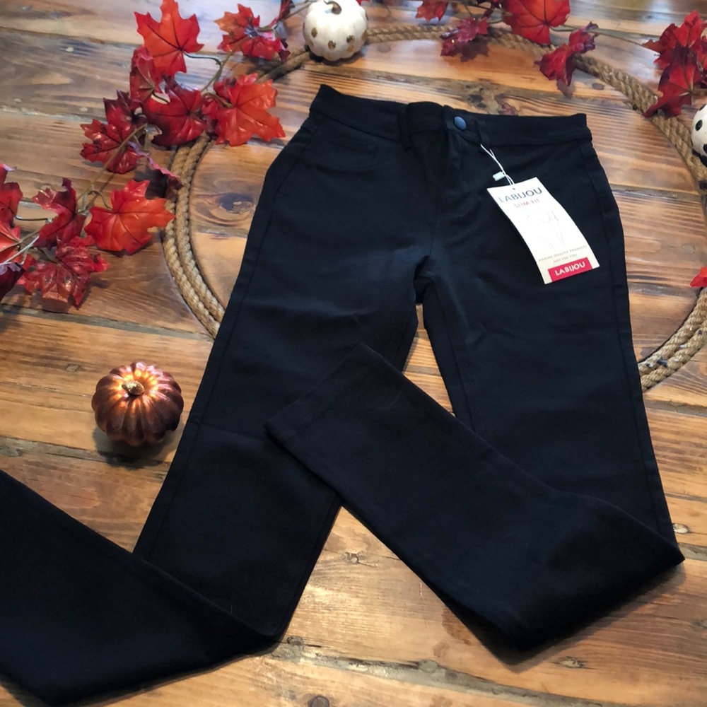 NWT black jegging